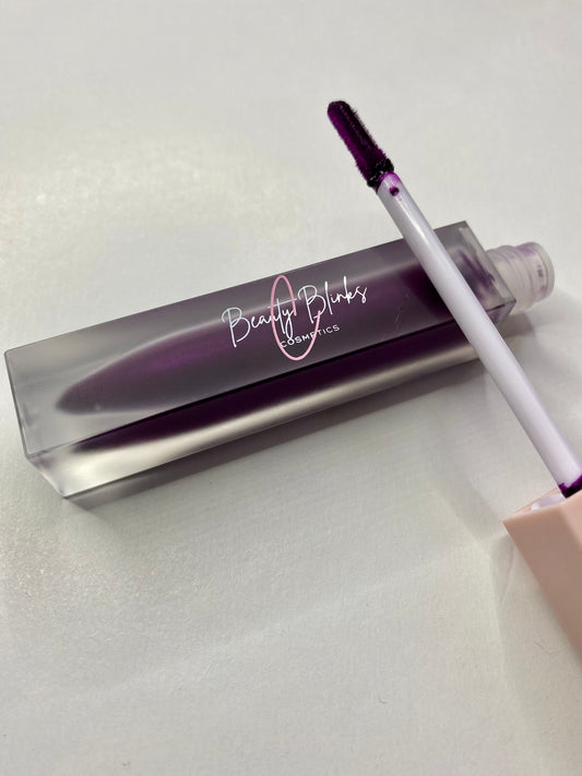 Daring Velvet Matte Lippie